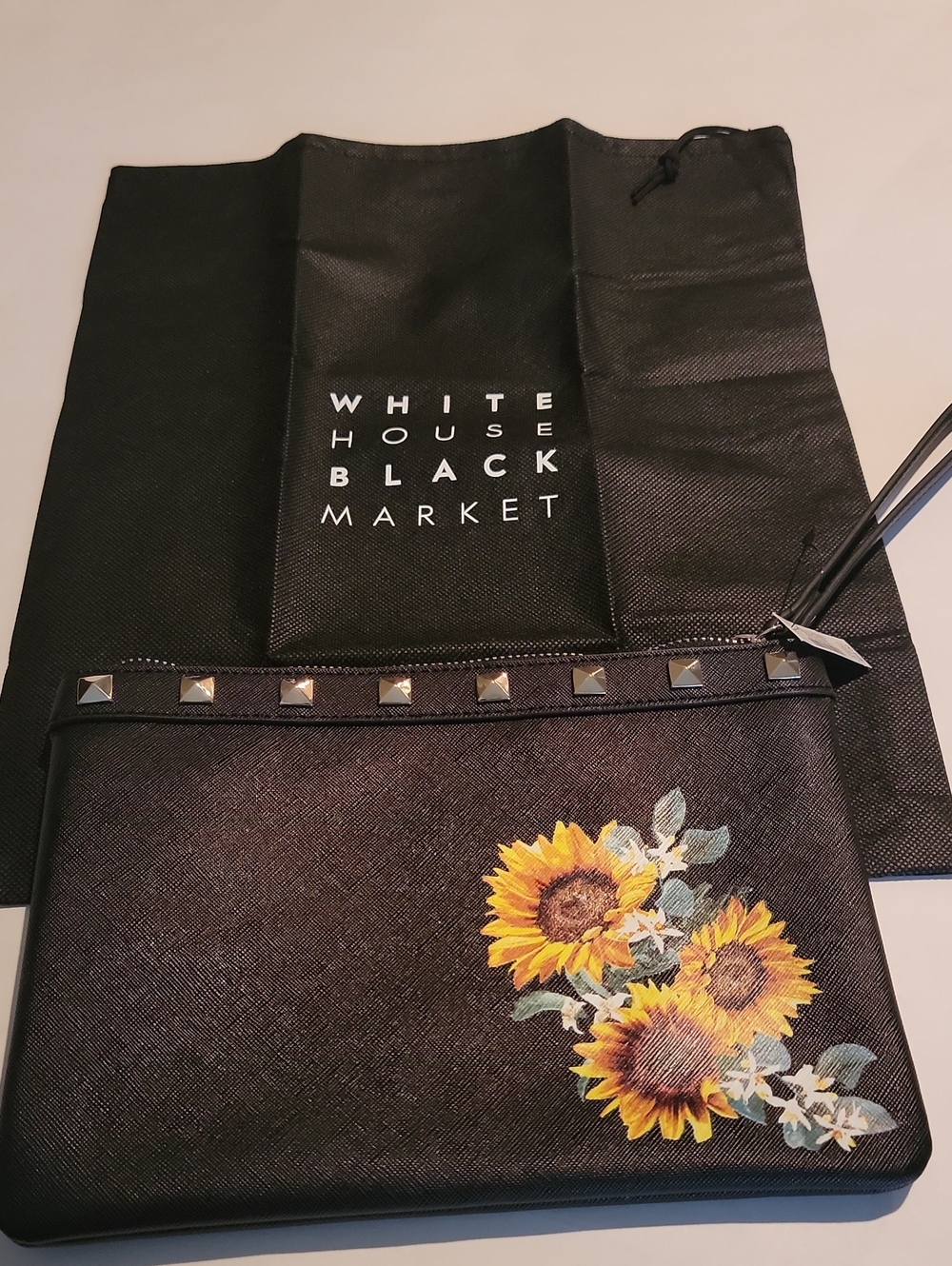 WHITE HOUSE BKACK MARKET BLACK SUNFLOWER WRISTLET STUD ACCENTS - Picture 2 of 8
